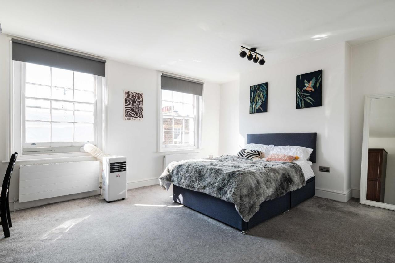 Charming Newly Refurb 2-Bed 2-Bath Entire Apartment With Ac Near Hyde Park, Paddington, Nottinghill And Kensington In Zone 1 Central London * Londra