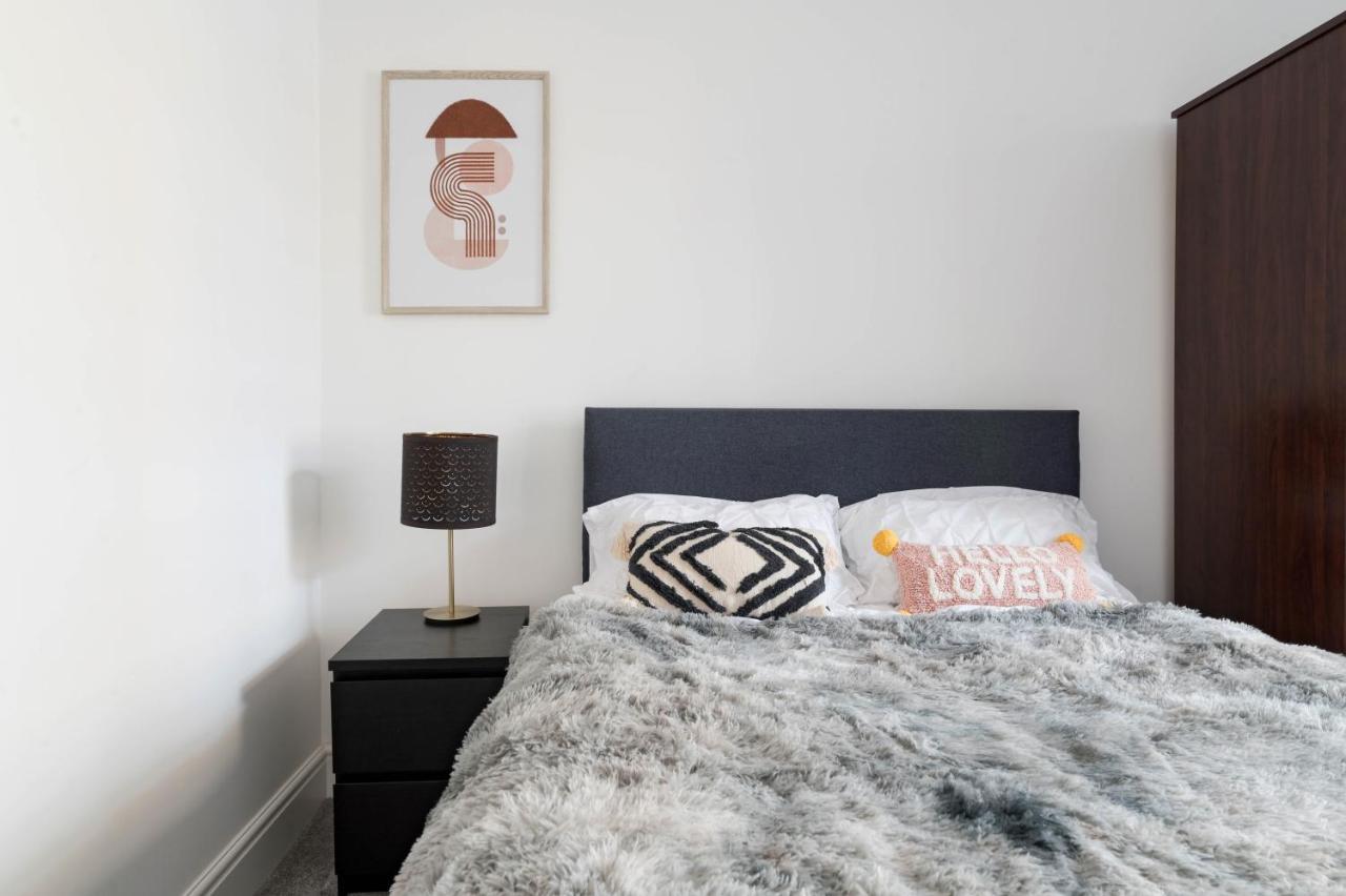 Charming Newly Refurb 2-Bed 2-Bath Entire Apartment With Ac Near Hyde Park, Paddington, Nottinghill And Kensington In Zone 1 Central London * Londra