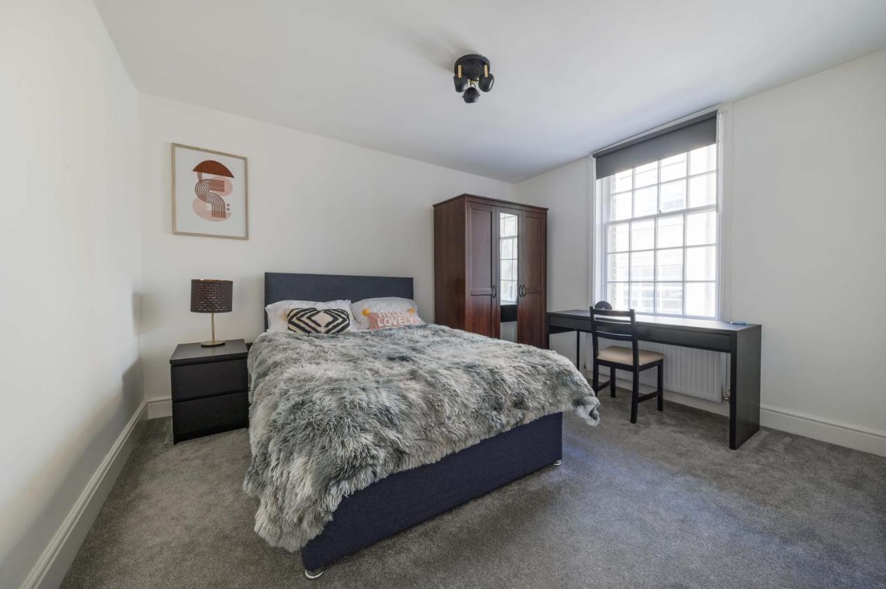Apartament Charming Newly Refurb 2-Bed 2-Bath Entire Apartment With Ac Near Hyde Park, Paddington, Nottinghill And Kensington In Zone 1 Central London *