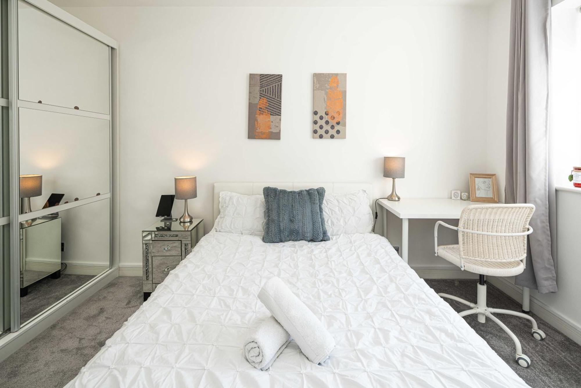Charming Newly Refurb 2-Bed 2-Bath Entire Apartment With Ac Near Hyde Park, Paddington, Nottinghill And Kensington In Zone 1 Central London * Londra
